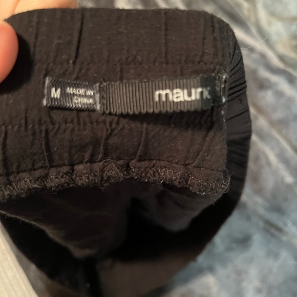 Maurice’s shorts - Picture 2 of 4